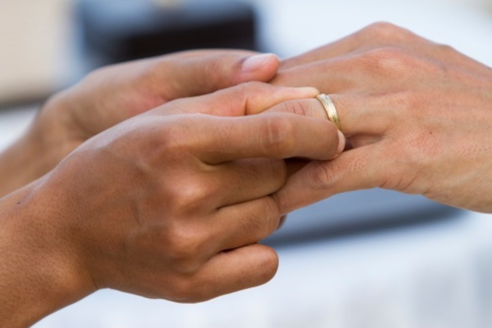 3 Common Marriage Vows That May Actually Be Unhealthy