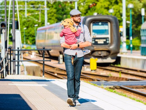 Sweden Gets Parenting Right - Here's How